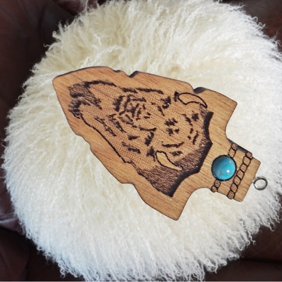 .Wooden Bison Hand Carved Pendant with Turquoise Stone and Stainless Steel Neck - Picture 3 of 5